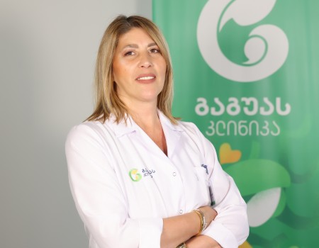 ნანა დარსაველიძე